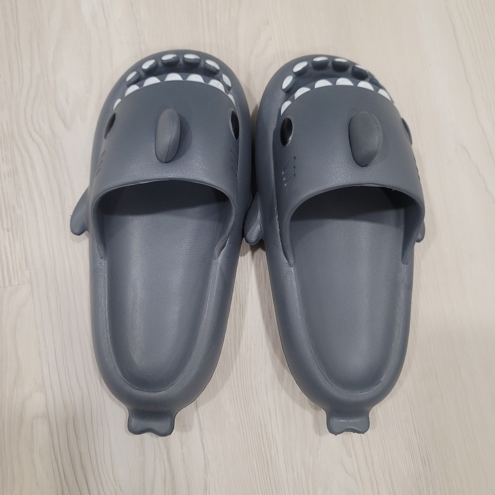 Cloud Shark Slides Sandals Dark Gray Mens ,Women's  Non-slip Unisex 38-39 - Picture 9 of 12